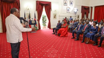 President Uhuru Swears in new Cabinet Secretaries