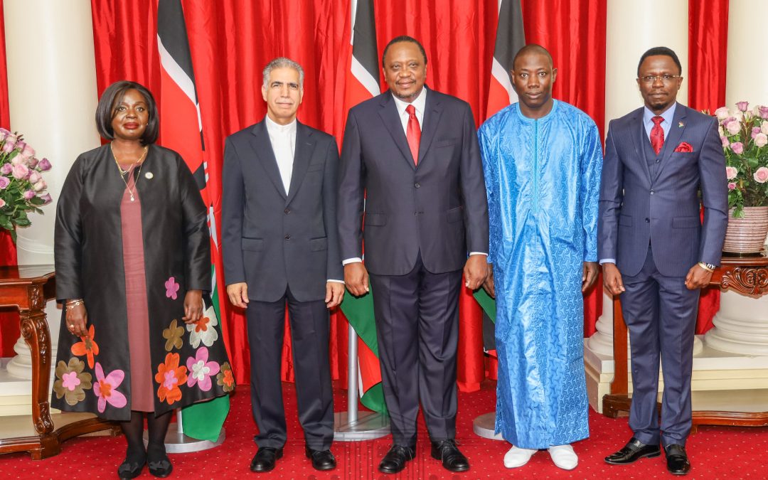 President Uhuru receives credentials from two foreign envoys
